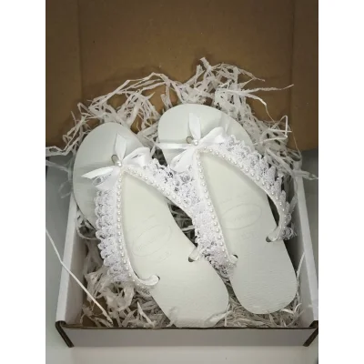 כפכפי הוויאנס לכלה – עיצוב מודרני ואיכותי | קנו עכשיו! תחרה